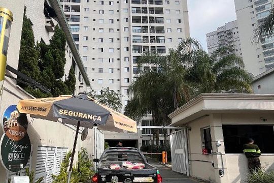 Fachada de apartamento para alugar com 2 quartos, 84m² em Marapé, Santos