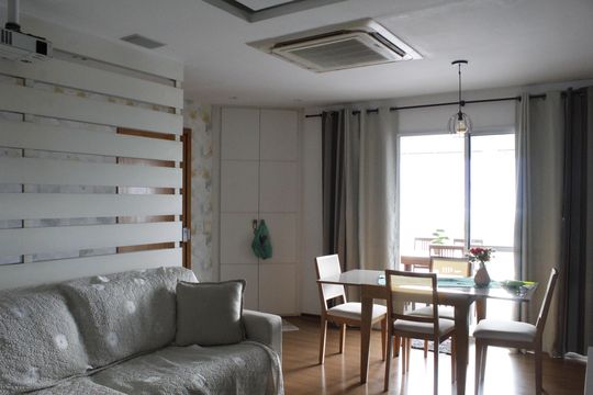 Sala de apartamento para alugar com 2 quartos, 83m² em Barra Olímpica, Rio de Janeiro