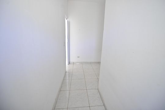 Casa para alugar com 1 quarto, 60m² em Setor Grajaú, Goiânia