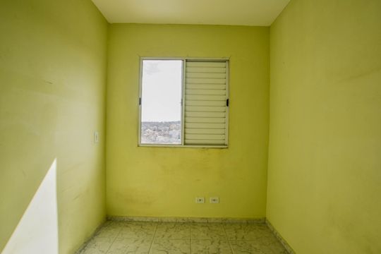Quarto 1 de apartamento à venda com 2 quartos, 57m² em Vila Luzita, Santo André