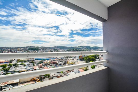Sala de apartamento para alugar com 2 quartos, 57m² em Vila Luzita, Santo André