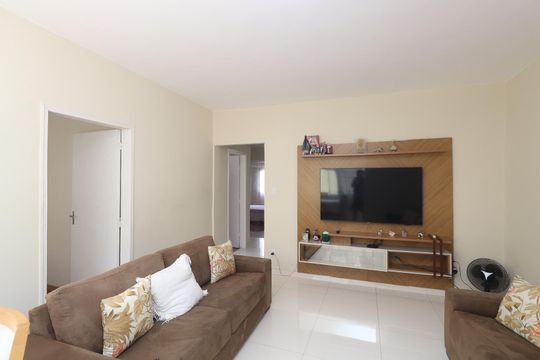 Casa à venda com 3 quartos, 190m² em Bortolândia, São Paulo