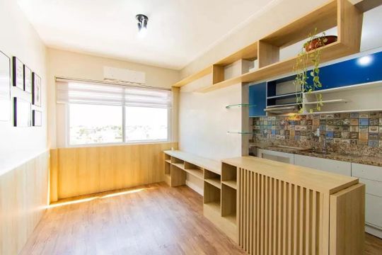Apartamento à venda com 2 quartos, 60m² em Centro, Canoas