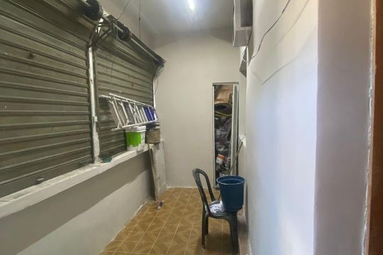 Corredor de casa à venda com 2 quartos, 56m² em Penha, Rio de Janeiro