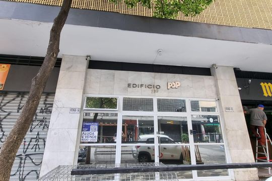 fachada  de apartamento à venda com 1 quarto, 47m² em República, São Paulo
