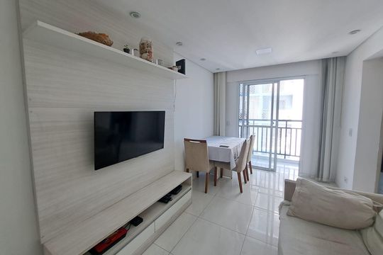 Sala de apartamento à venda com 2 quartos, 48m² em Padroeira, Osasco