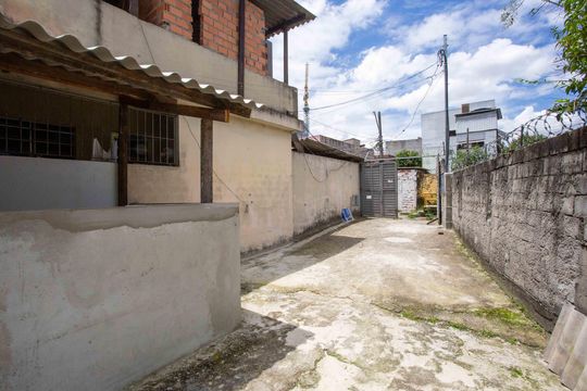 Área comum de casa para alugar com 1 quarto, 44m² em Jardim Miriam, São Paulo