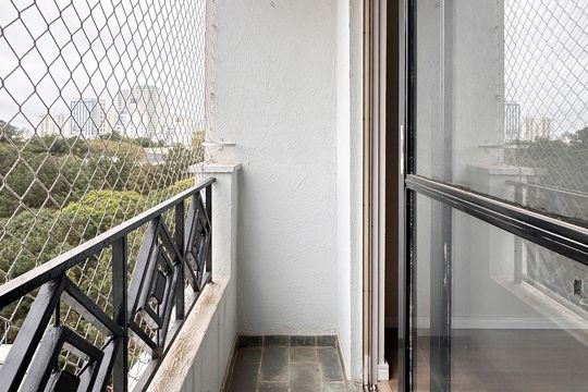 Sacada de apartamento para alugar com 3 quartos, 68m² em Baeta Neves, São Bernardo do Campo