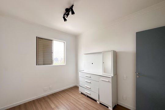 Quarto 3 de apartamento para alugar com 3 quartos, 68m² em Baeta Neves, São Bernardo do Campo