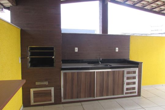 Apartamento à venda com 3 quartos, 194m² em Cabral, Contagem