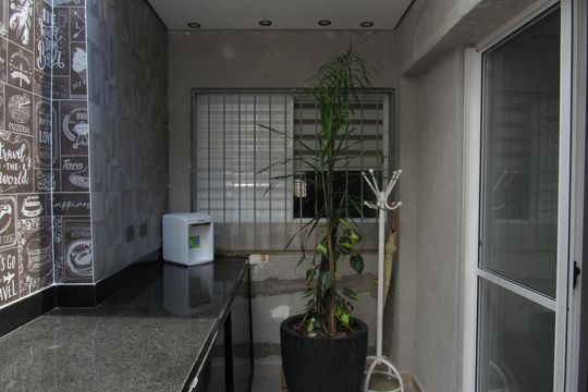 Área de Serviço de casa à venda com 2 quartos, 80m² em Quitaúna, Osasco