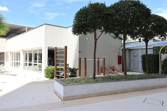 Área comum - Academia de apartamento para alugar com 3 quartos, 75m² em São João, Porto Alegre
