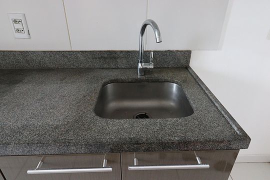 Cozinha de apartamento para alugar com 3 quartos, 75m² em São João, Porto Alegre