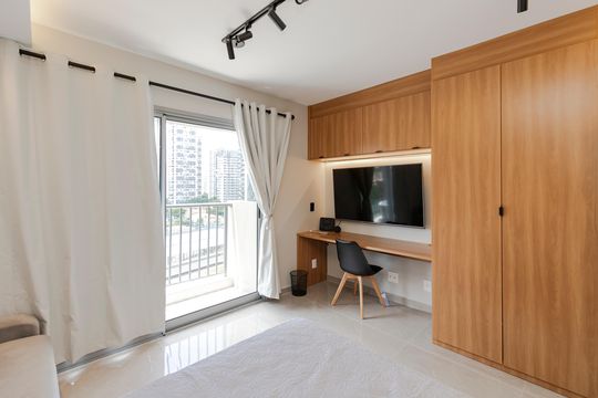 Apartamento para alugar com 1 quarto, 24m² em Vila Cordeiro, São Paulo