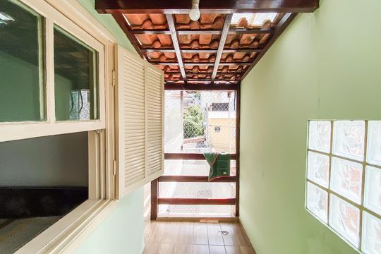 Varanda de casa de condomínio à venda com 3 quartos, 195m² em Vila Robertina, São Paulo