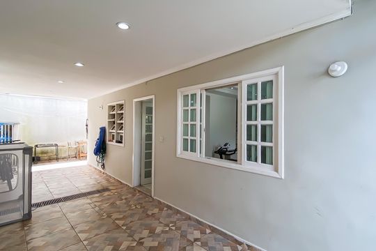 Garagem de casa de condomínio à venda com 3 quartos, 195m² em Vila Robertina, São Paulo