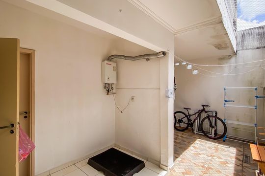 Área de Serviço de casa de condomínio à venda com 3 quartos, 195m² em Vila Robertina, São Paulo
