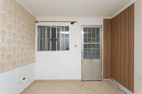 Sala de casa à venda com 2 quartos, 150m² em Itaquera, São Paulo
