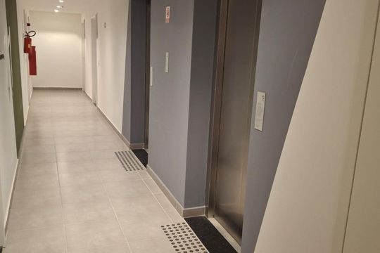 Área comum de kitnet/studio para alugar com 1 quarto, 25m² em Pinheiros, São Paulo