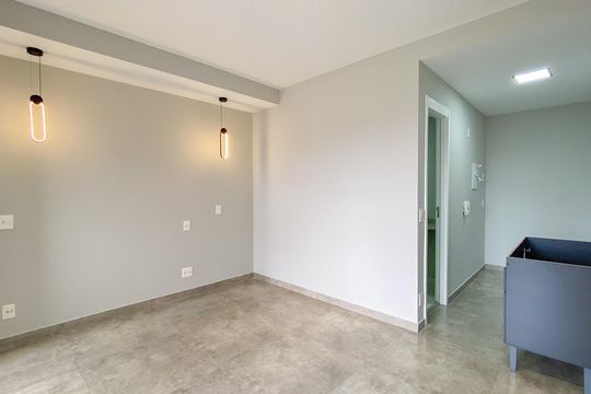 cozinha de kitnet/studio para alugar com 1 quarto, 31m² em Butantã, São Paulo
