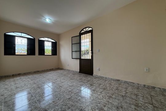 Casa à venda com 3 quartos, 197m² em Alípio de Melo, Belo Horizonte