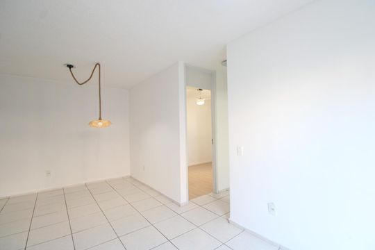 Sala de apartamento à venda com 2 quartos, 55m² em Curicica, Rio de Janeiro