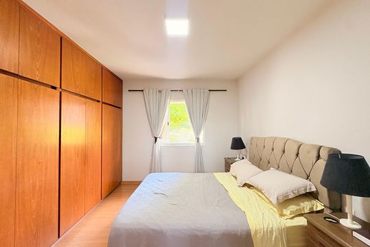 Suíte de casa à venda com 4 quartos, 320m² em Jardim Brasil, Jundiaí