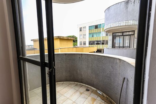 Varanda da Sala de apartamento para alugar com 5 quartos, 210m² em Estoril, Belo Horizonte