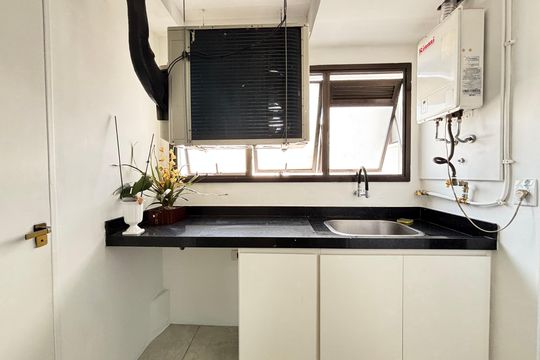 Área de Serviço de apartamento à venda com 3 quartos, 97m² em Indianópolis, São Paulo