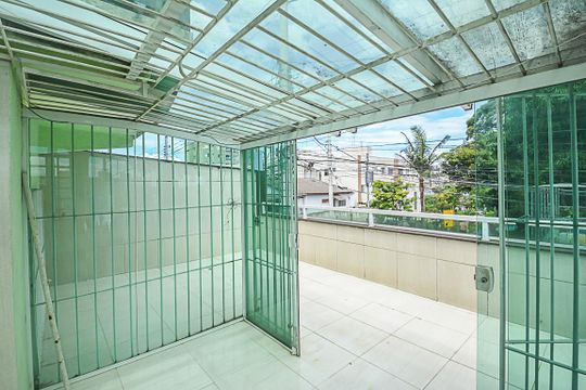 Quintal de casa para alugar com 5 quartos, 279m² em Alves Dias, São Bernardo do Campo