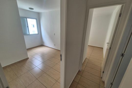 Apartamento à venda com 3 quartos, 77m² em Jardim Cláudia, São Paulo