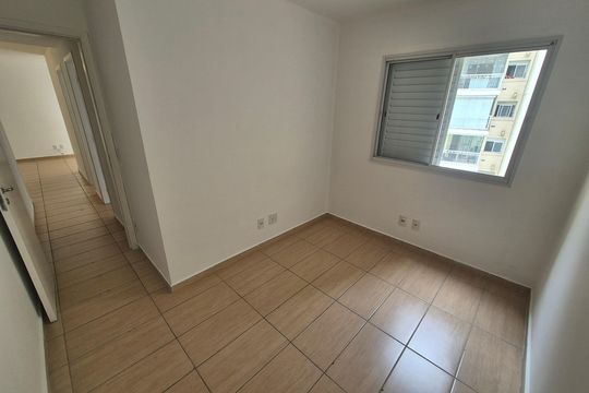 Apartamento à venda com 3 quartos, 77m² em Jardim Cláudia, São Paulo