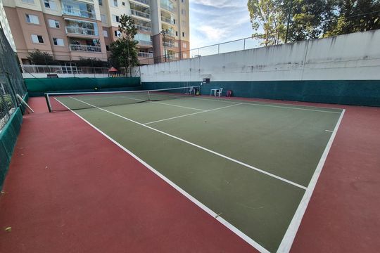 Apartamento à venda com 3 quartos, 77m² em Jardim Cláudia, São Paulo