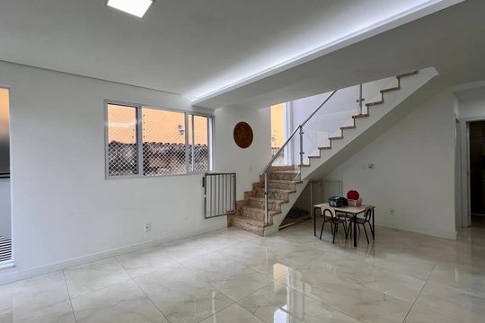 Casa à venda com 4 quartos, 220m² em Santa Ines, Belo Horizonte
