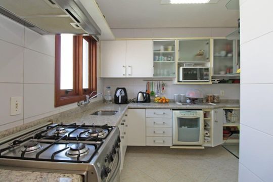 Apartamento para alugar com 3 quartos, 265m² em São João, Porto Alegre
