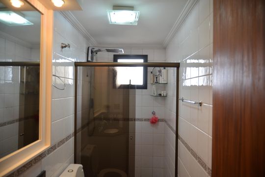 Banheiro Social de apartamento para alugar com 2 quartos, 92m² em Vila Gilda, Santo André