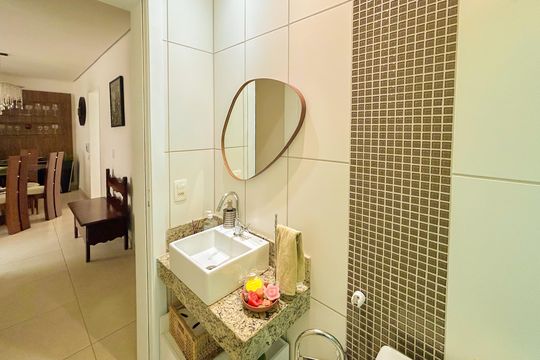 Apartamento à venda com 3 quartos, 178m² em Heliópolis, Belo Horizonte