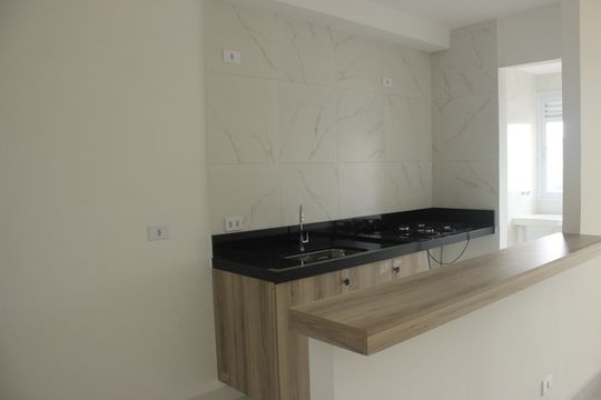Cozinha de apartamento à venda com 2 quartos, 52m² em Parque Jurema, Guarulhos