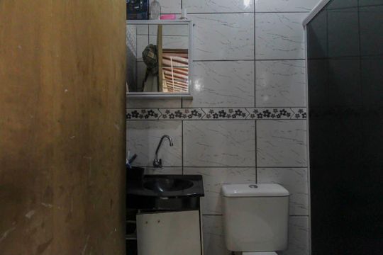 Casa para alugar com 2 quartos, 110m² em Vila Bancaria, São Paulo