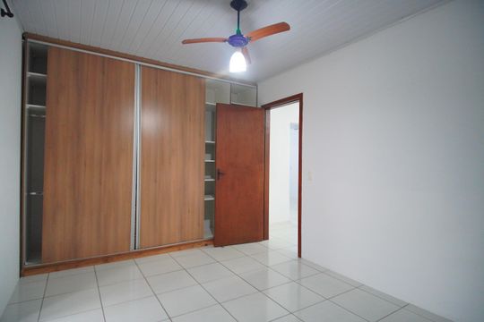 Quarto 1 de casa à venda com 2 quartos, 80m² em Feitoria Seller, São Leopoldo