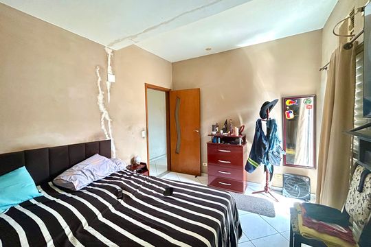 Quarto Suíte de casa para alugar com 3 quartos, 260m² em Vila Barros, Guarulhos