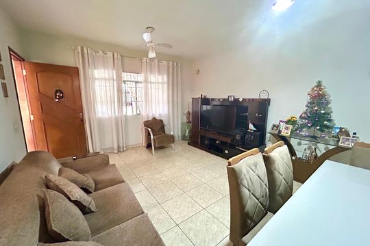 Sala de casa à venda com 3 quartos, 260m² em Vila Barros, Guarulhos