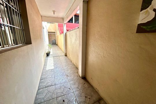 Quintal  de casa para alugar com 3 quartos, 260m² em Vila Barros, Guarulhos