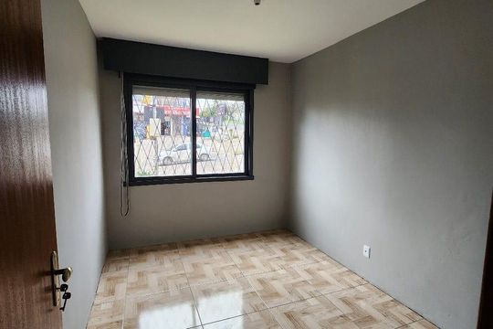 Quarto de apartamento à venda com 2 quartos, 64m² em Rubem Berta, Porto Alegre