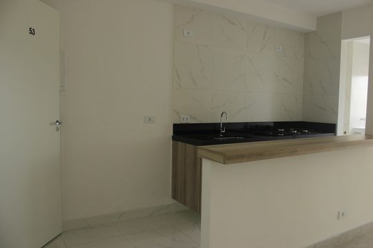 Cozinha  de apartamento à venda com 2 quartos, 52m² em Parque Jurema, Guarulhos