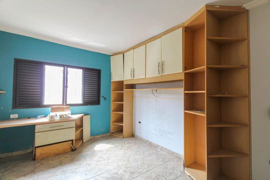 Casa à venda com 3 quartos, 200m² em Vila Industrial, São Paulo