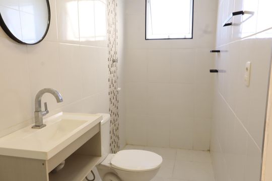 Banheiro de casa para alugar com 1 quarto, 33m² em Vila Celeste, São Paulo