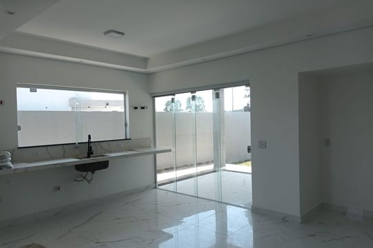 Casa de Condomínio para alugar com 3 quartos, 200m² em Parque Mirante da Mata, Cotia