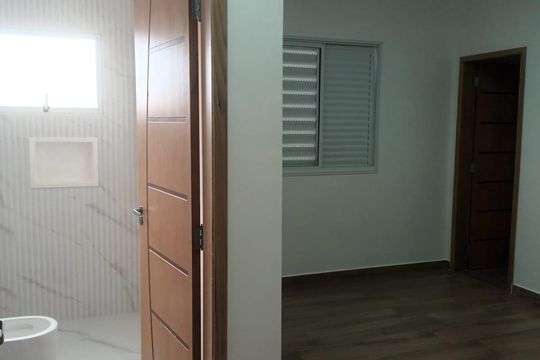 Casa de Condomínio para alugar com 3 quartos, 200m² em Parque Mirante da Mata, Cotia