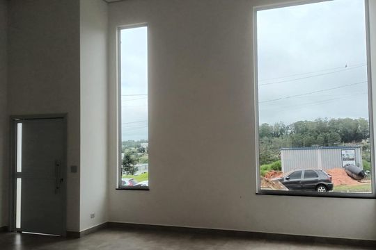 Casa de Condomínio para alugar com 3 quartos, 200m² em Parque Mirante da Mata, Cotia